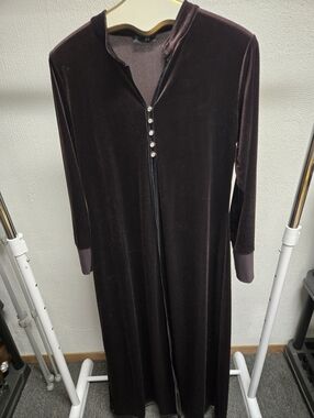 Abaya S&S Velvet Longline Jeweled Button-Front Deep Plum